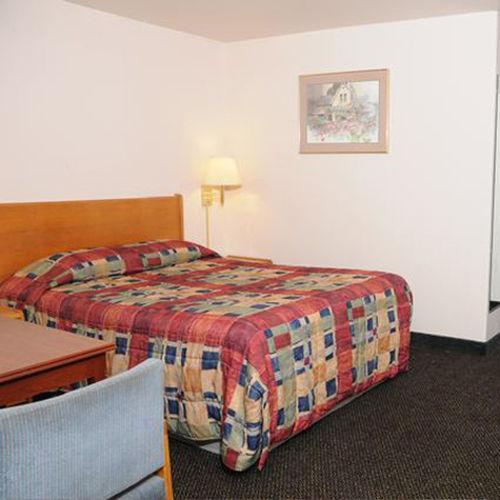 Valley Inn - Lebanon Oregon Room photo